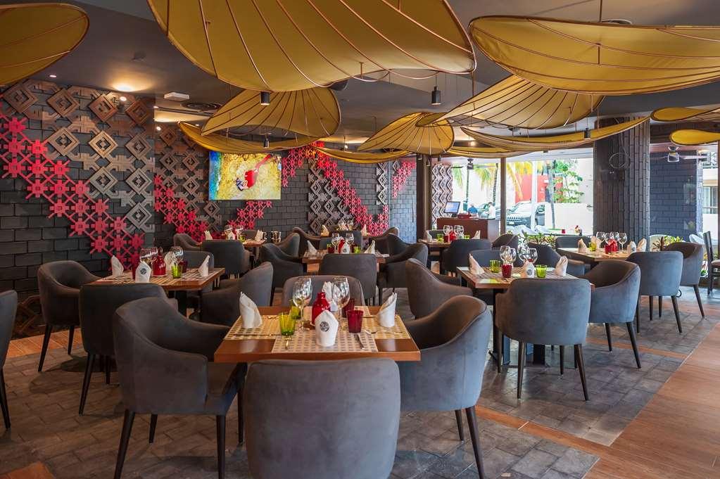 The Reef 28 Hotel Playa del Carmen Restaurante foto